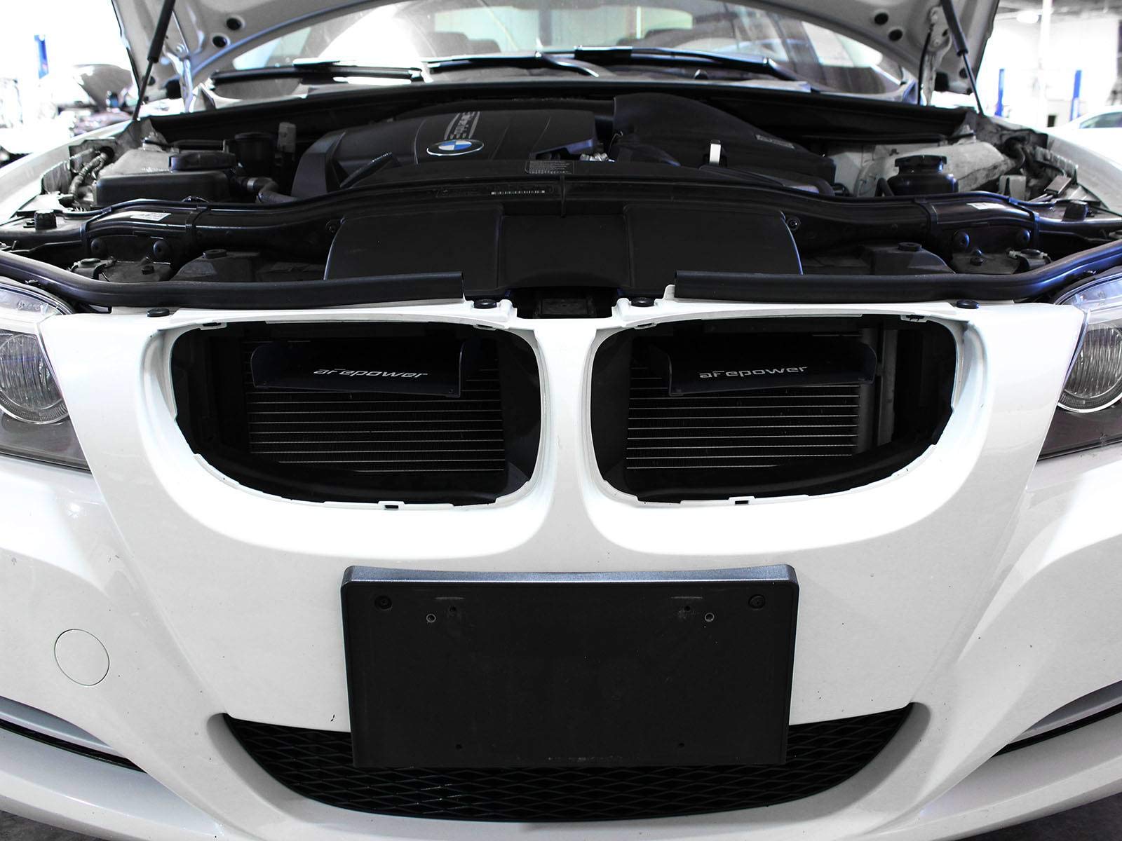 aFe Power Magnum FORCE 54-11478 BMW 3-Series (E9x) Intake Systems Scoops (Black) (7932541239534)